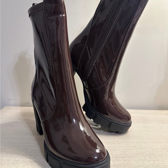 Aldo burgundy boots - Picture 2 of 6